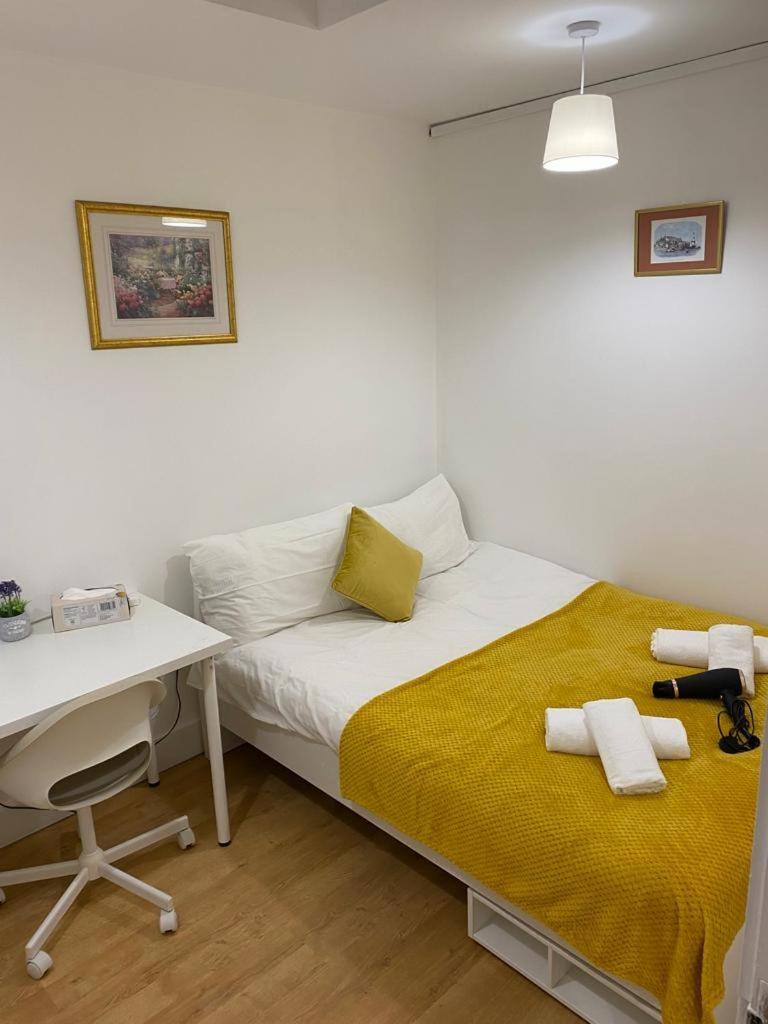 Cosy Private Rooms Near Euston Station, Central Лондон Экстерьер фото